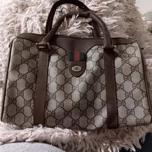 Authentic VINTAGE GUCCI Boston Handbag